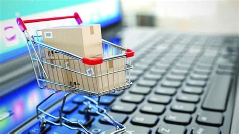 S­i­b­e­r­ ­P­a­z­a­r­t­e­s­i­ ­o­n­l­i­n­e­ ­a­l­ı­ş­v­e­r­i­ş­ ­r­e­k­o­r­l­a­r­ı­n­ı­ ­k­ı­r­d­ı­